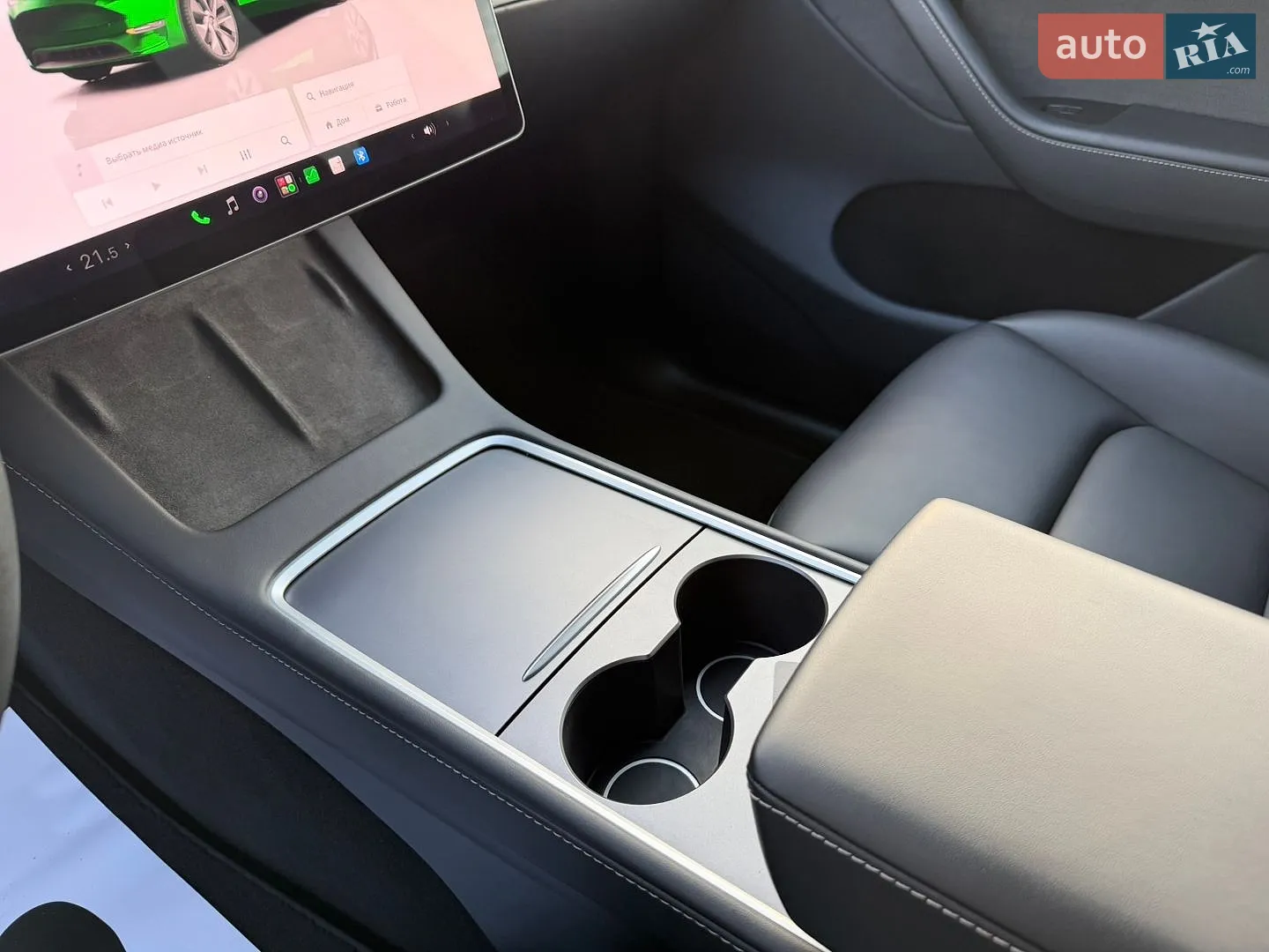 2024 Tesla Model Y - мініатюра 17