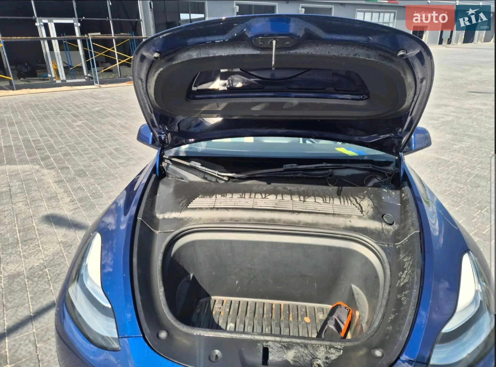 2021 Tesla Model Y - мініатюра 9