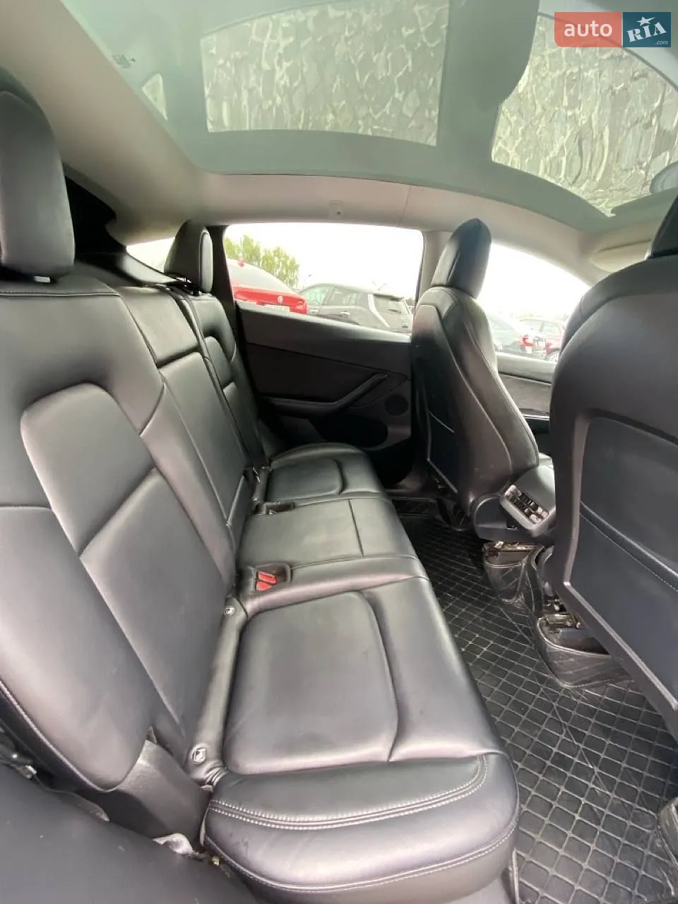 2021 Tesla Model Y - мініатюра 9