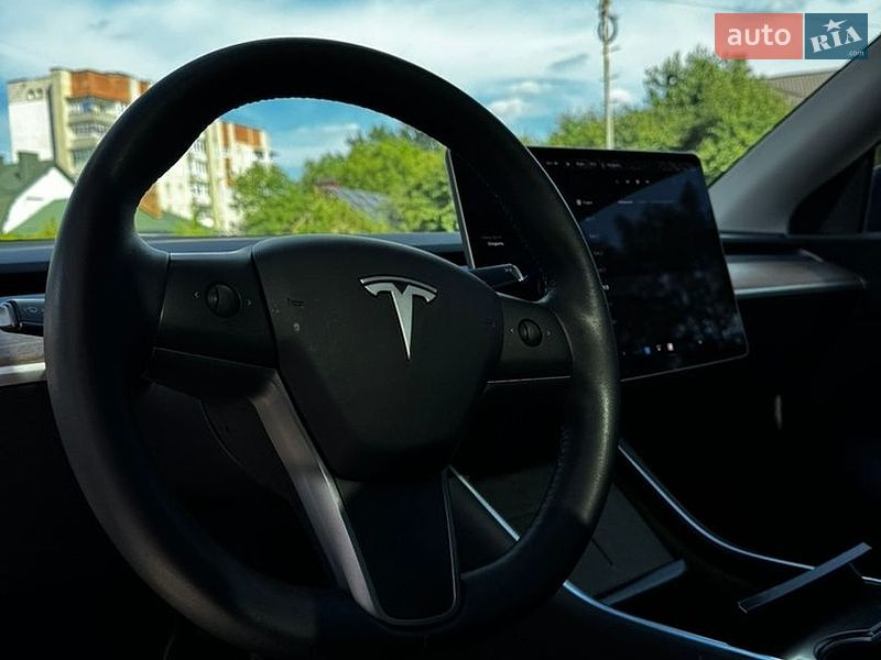 Позашляховик / Кросовер Tesla Model Y 2020 в Львові фото 23 Позашляховик / Кросовер Tesla Model Y 2020 в Львові