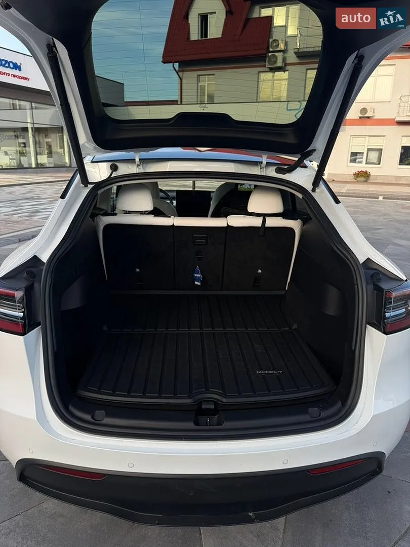 2022 Tesla Model Y - мініатюра 15