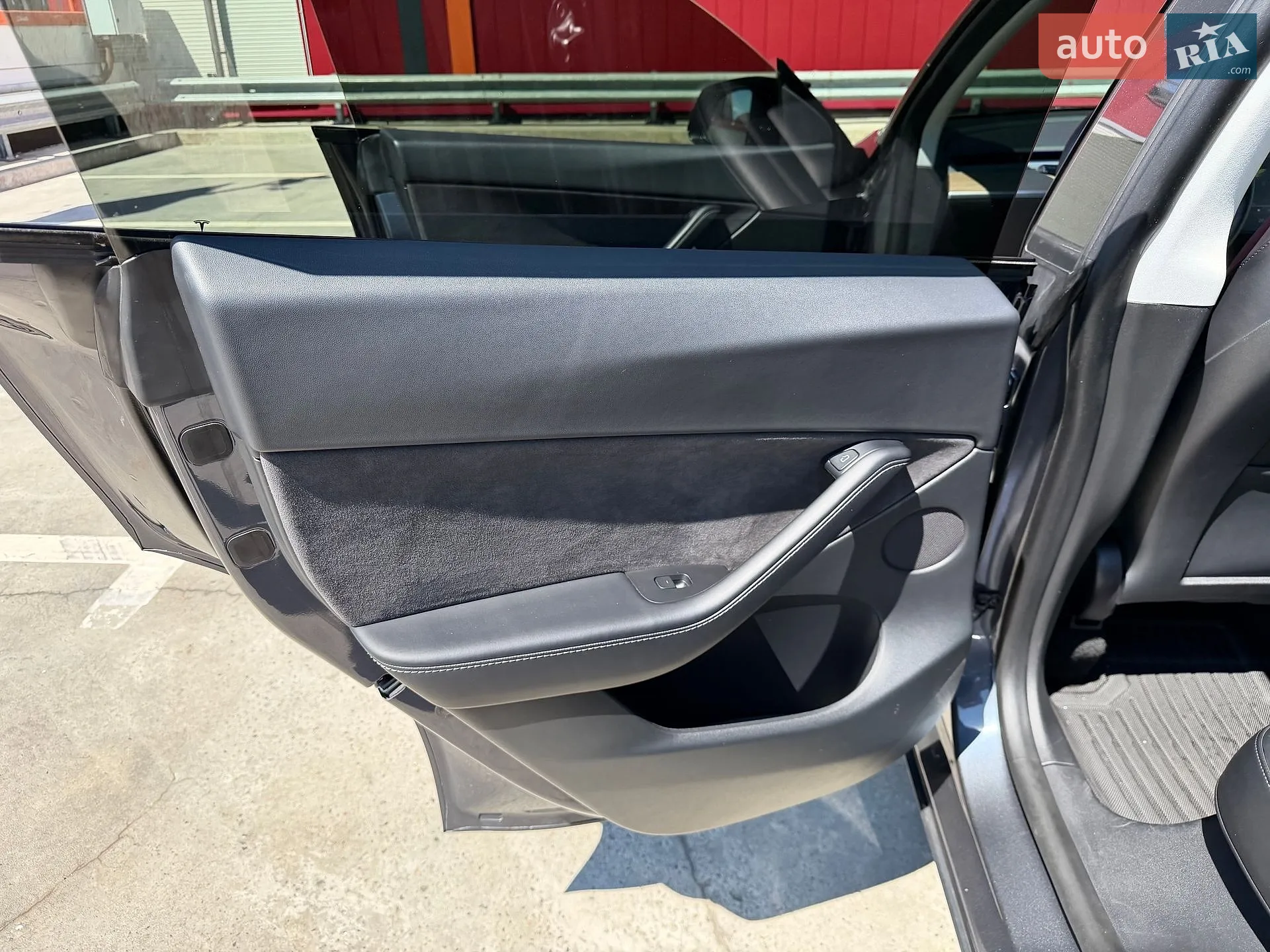 2021 Tesla Model Y - мініатюра 19