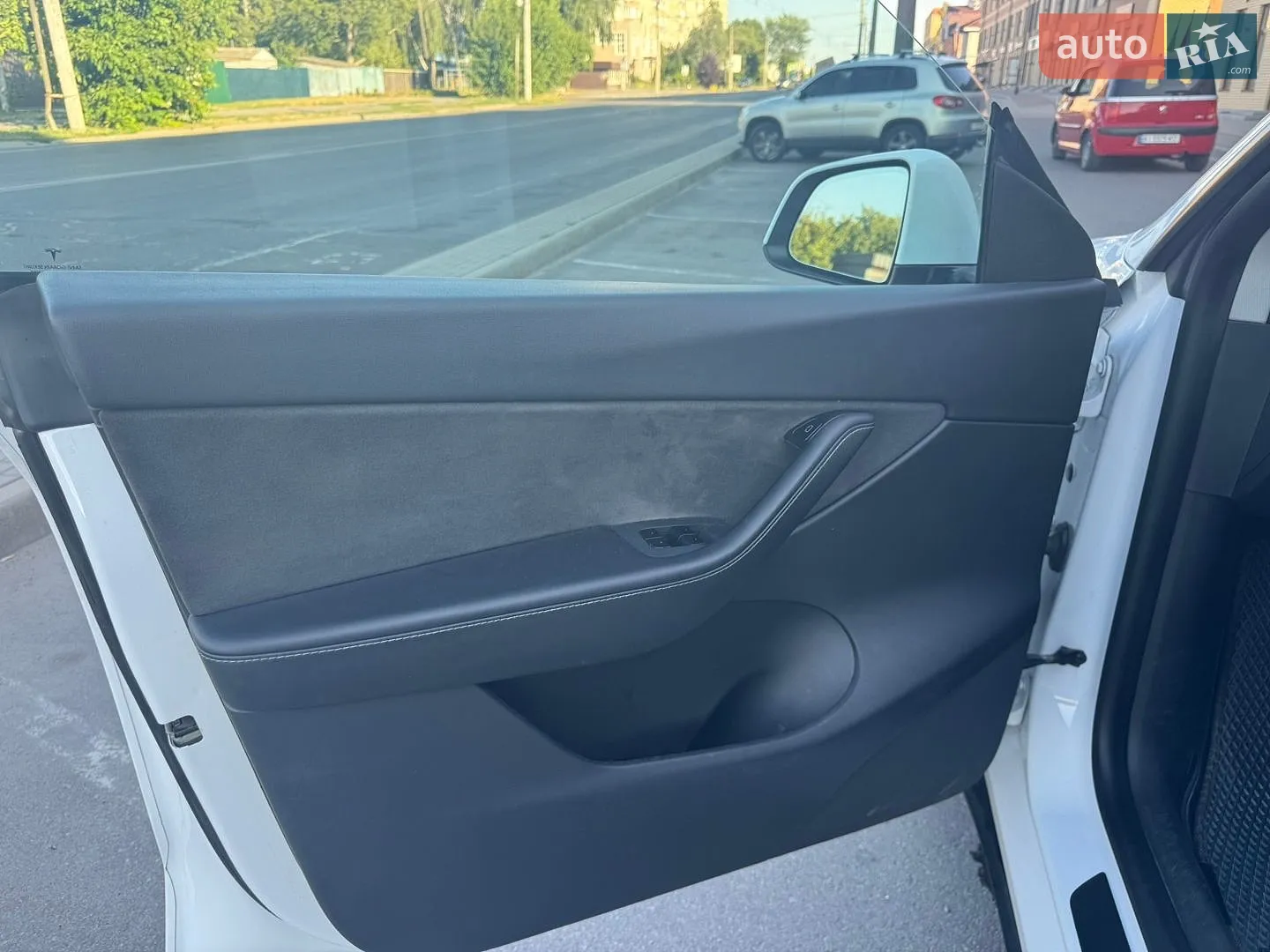 2021 Tesla Model Y - мініатюра 17