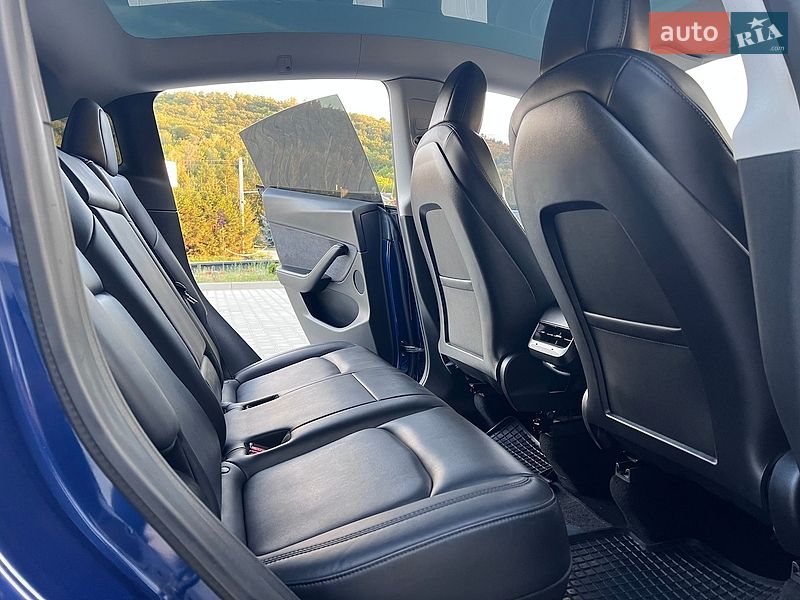 Внедорожник / Кроссовер Tesla Model Y 2021 в Кременце