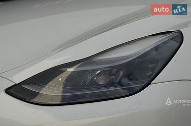 Позашляховик / Кросовер Tesla Model Y 2022 в Києві