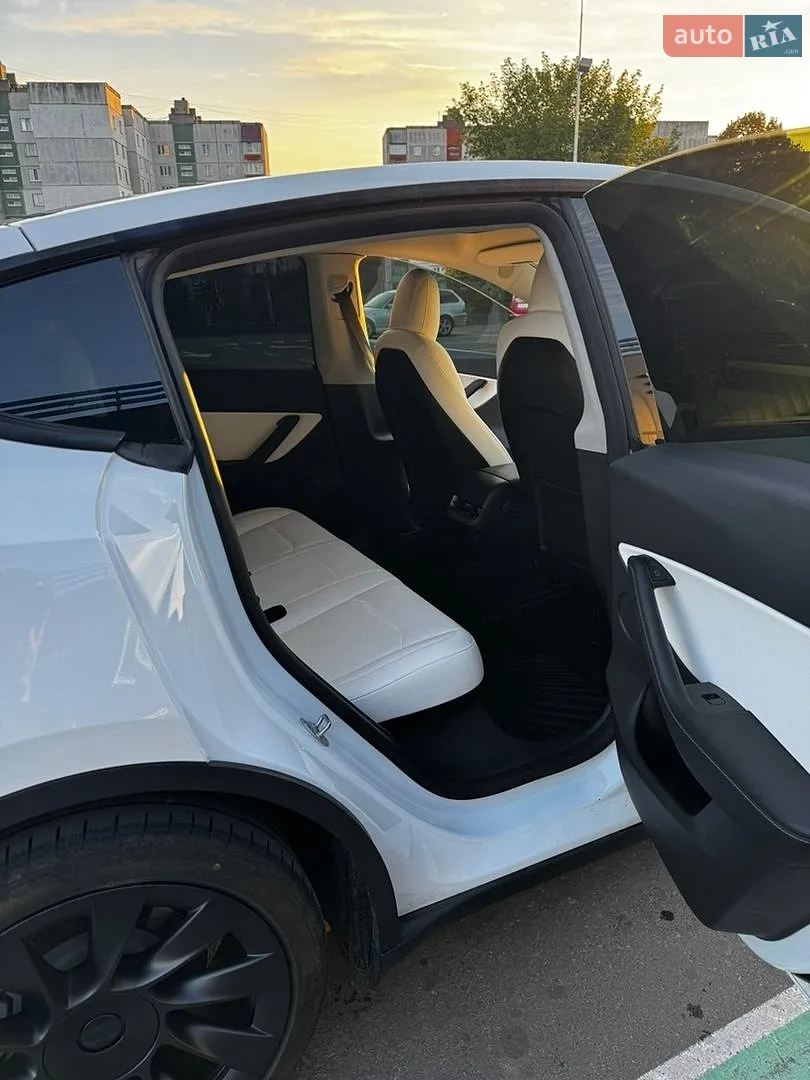2022 Tesla Model Y - мініатюра 14