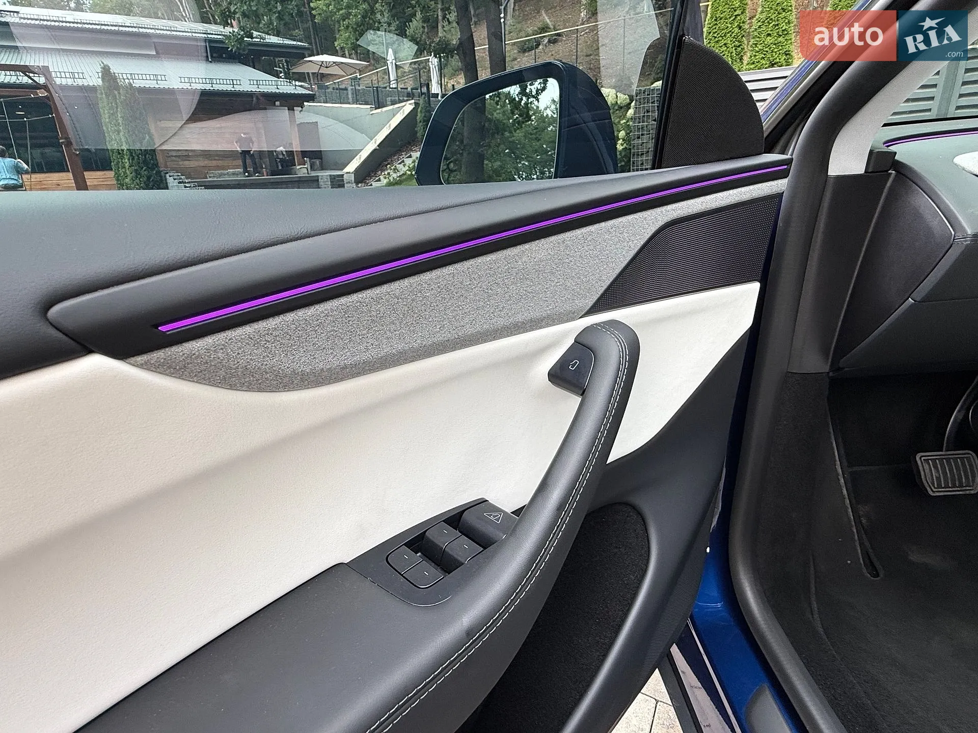 2025 Tesla Model Y - мініатюра 29
