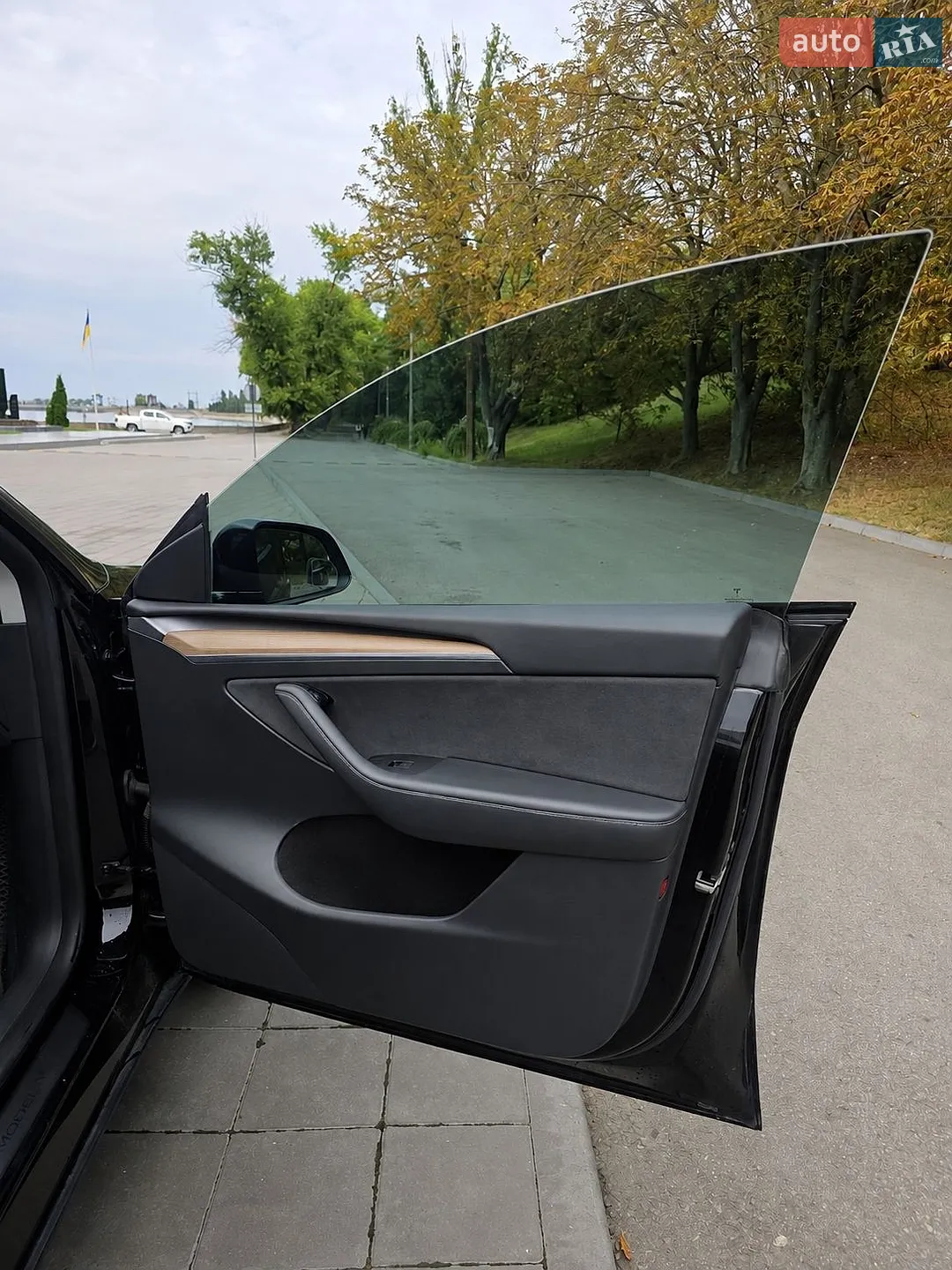 2024 Tesla Model Y - мініатюра 13