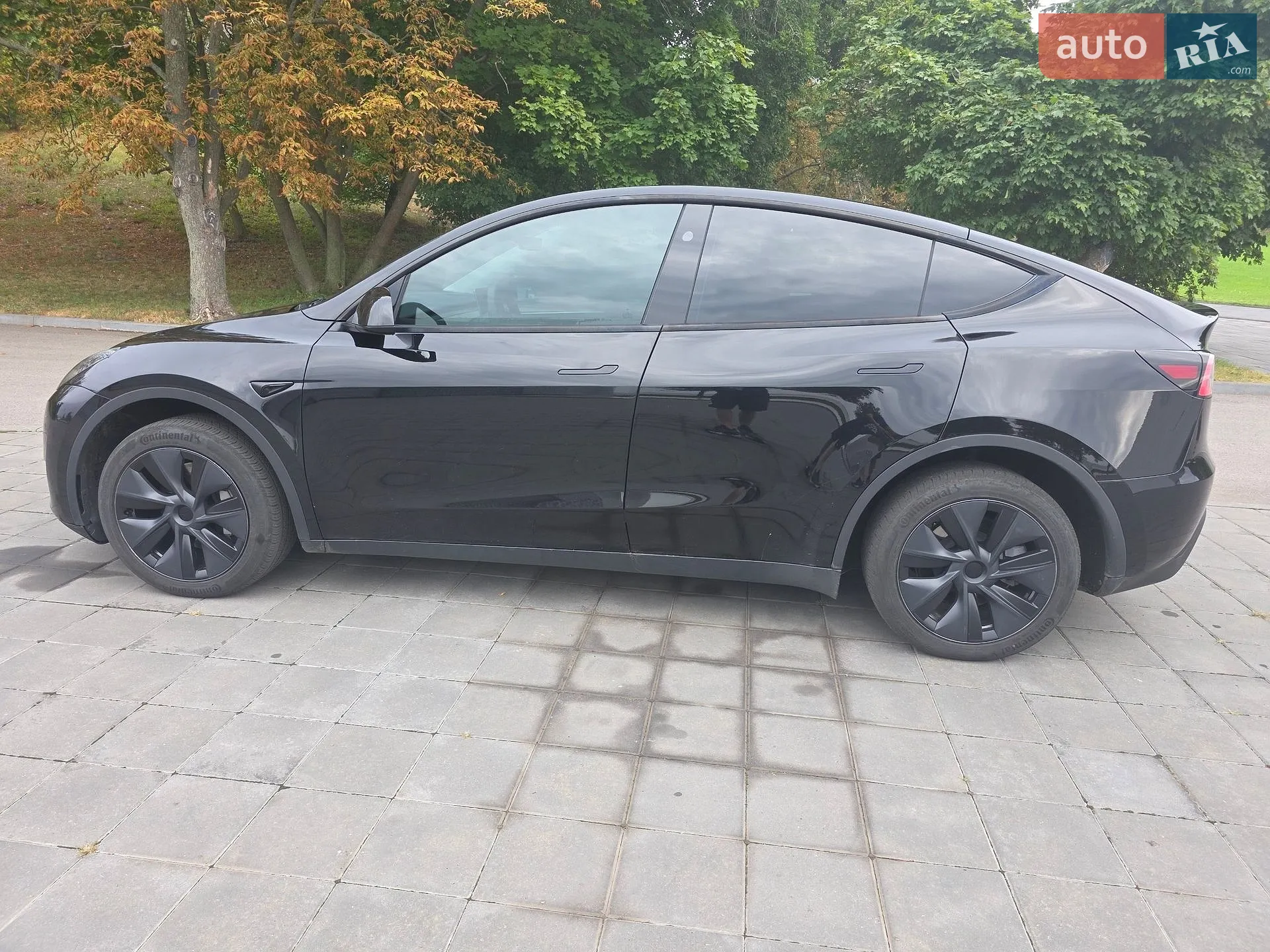 2024 Tesla Model Y - мініатюра 4