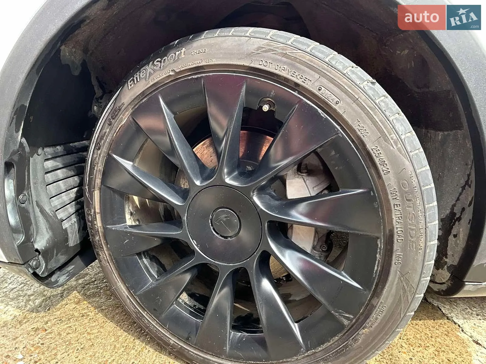 2021 Tesla Model Y - мініатюра 23