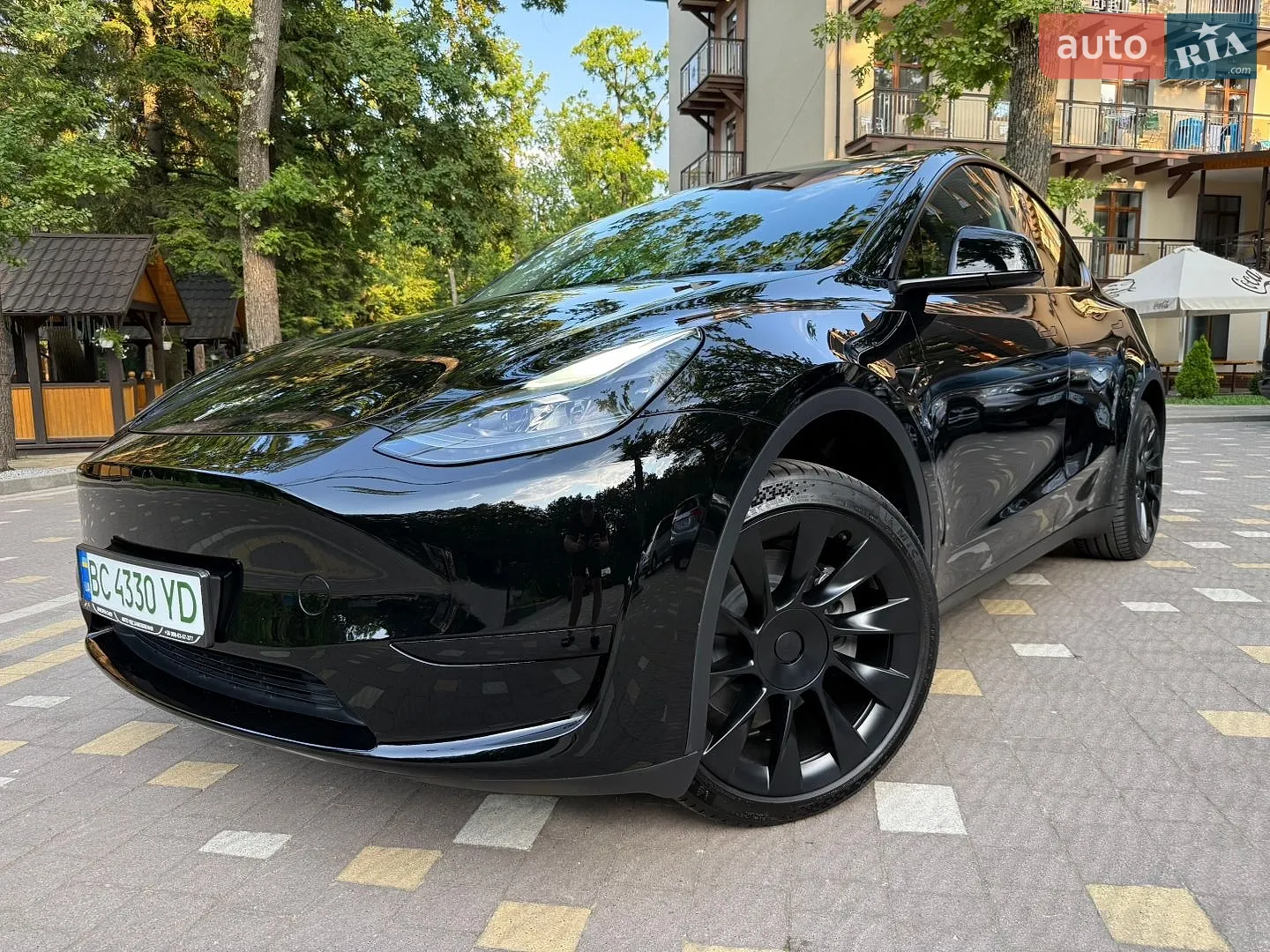 2024 Tesla Model Y - мініатюра 21