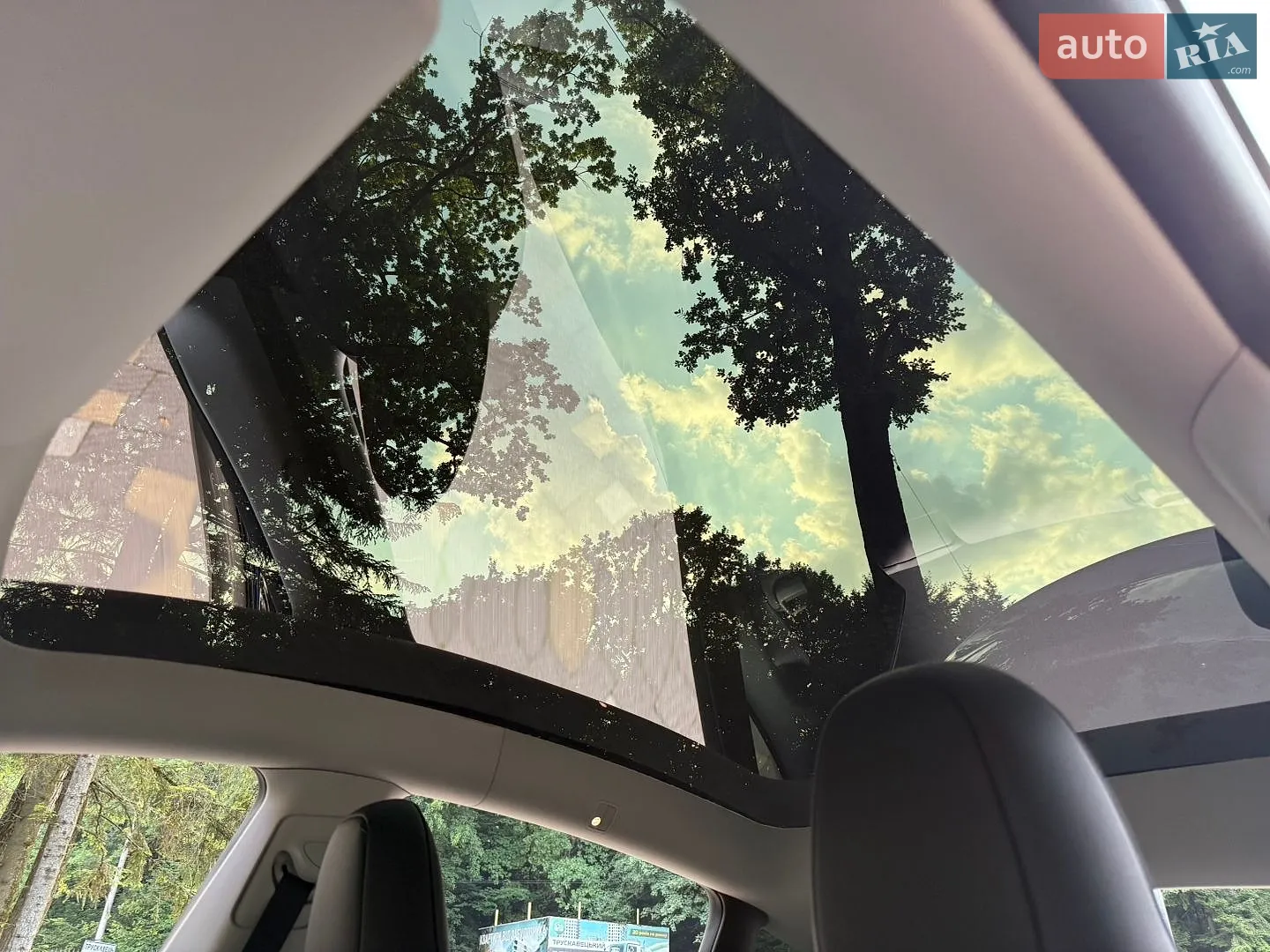 2024 Tesla Model Y - мініатюра 68
