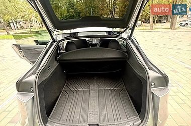 Внедорожник / Кроссовер Tesla Model Y 2025 в Днепре