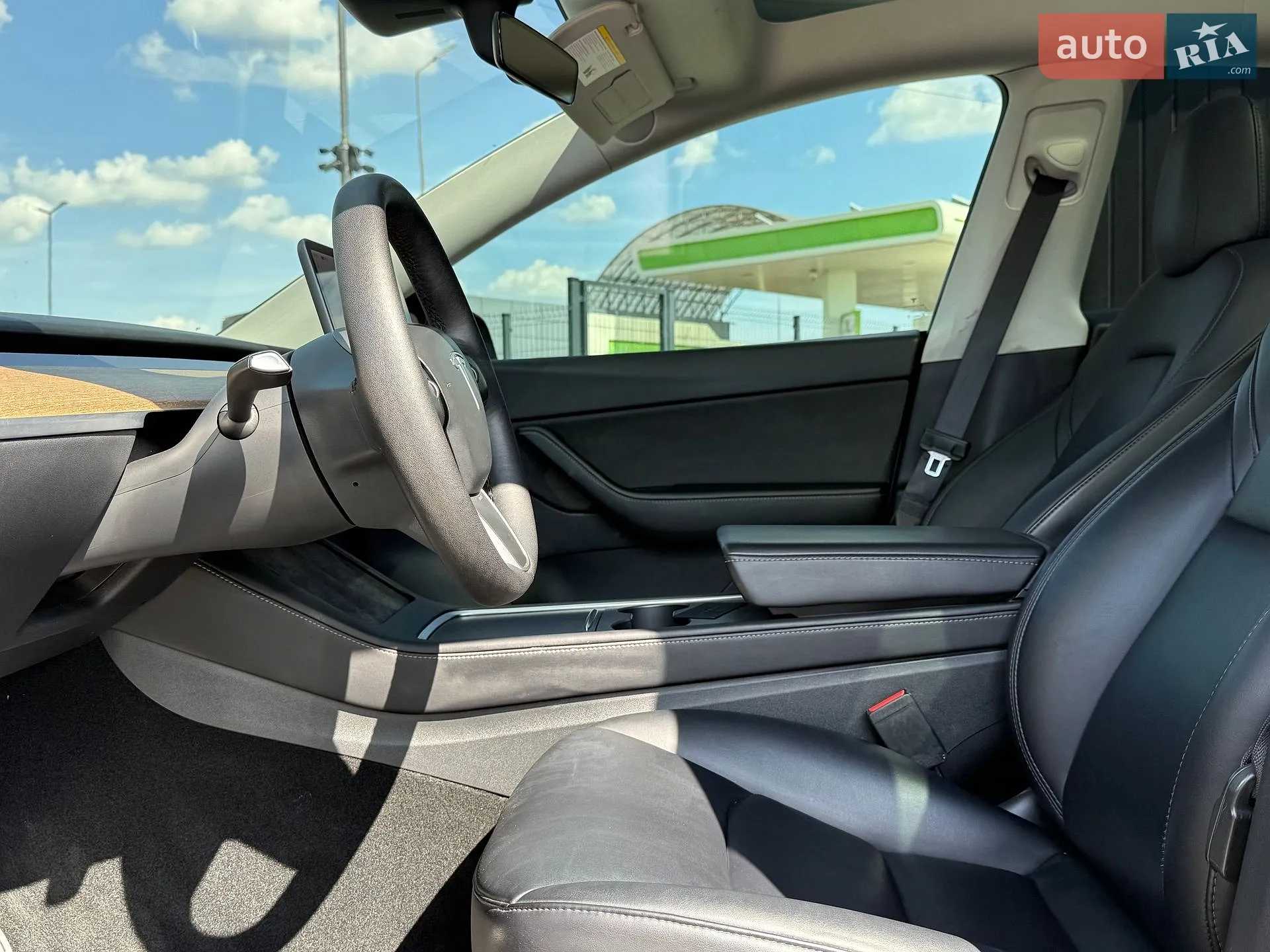 2022 Tesla Model Y - мініатюра 20