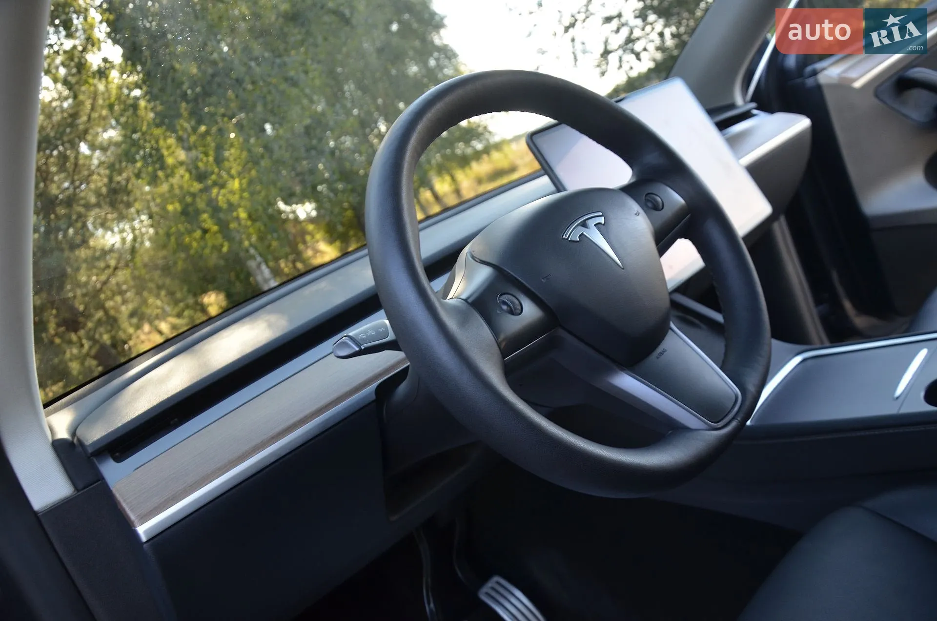 2024 Tesla Model Y - мініатюра 69
