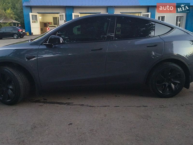 Внедорожник / Кроссовер Tesla Model Y 2023 в Кривом Роге фото 6 Внедорожник / Кроссовер Tesla Model Y 2023 в Кривом Роге