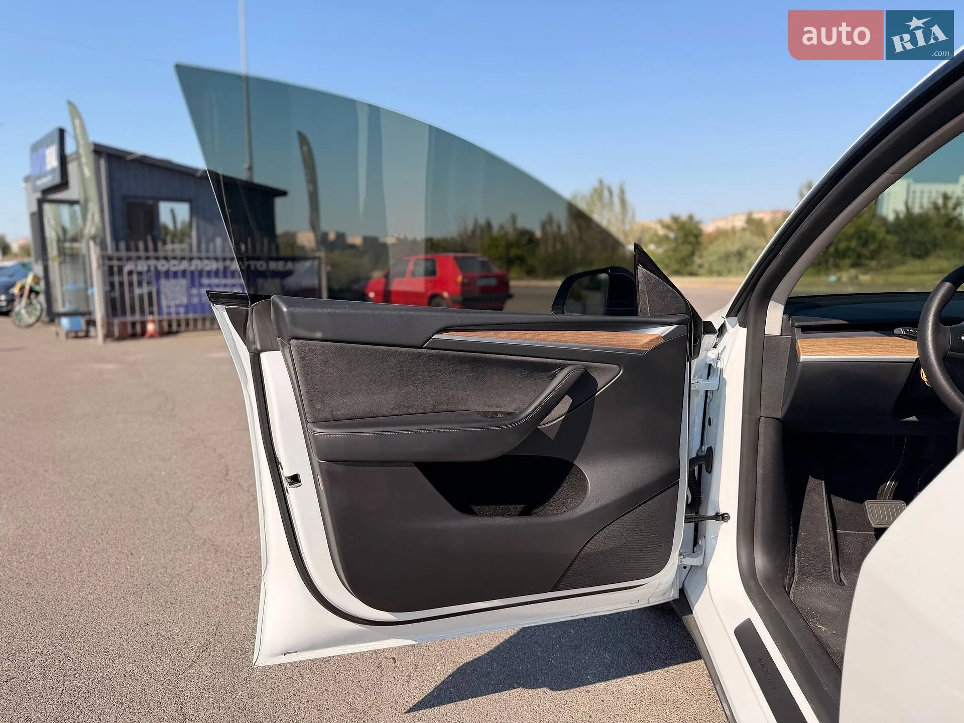 2023 Tesla Model Y - мініатюра 35