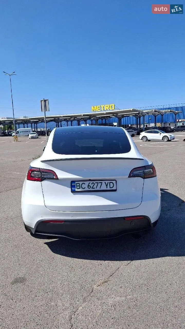 2021 Tesla Model Y - мініатюра 10