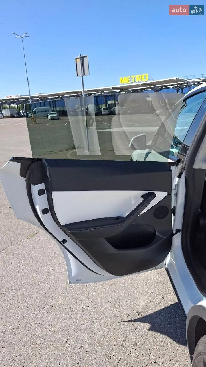 2021 Tesla Model Y - мініатюра 14