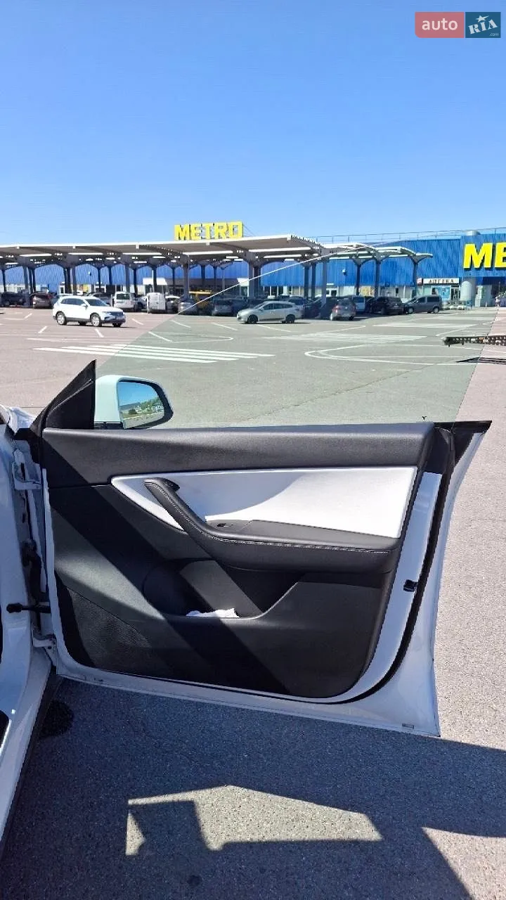 2021 Tesla Model Y - мініатюра 20