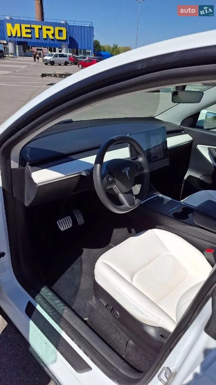 2021 Tesla Model Y - мініатюра 29