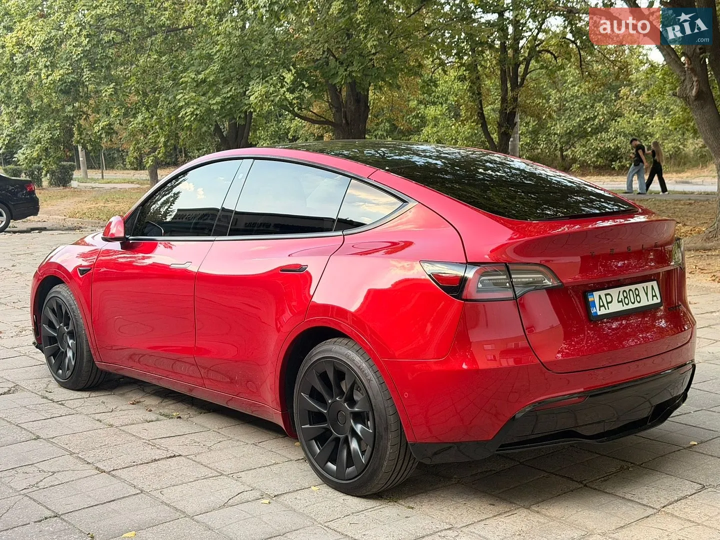 2020 Tesla Model Y - мініатюра 3