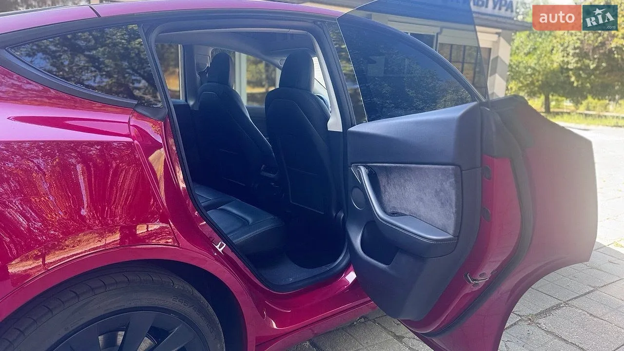 2020 Tesla Model Y - мініатюра 6