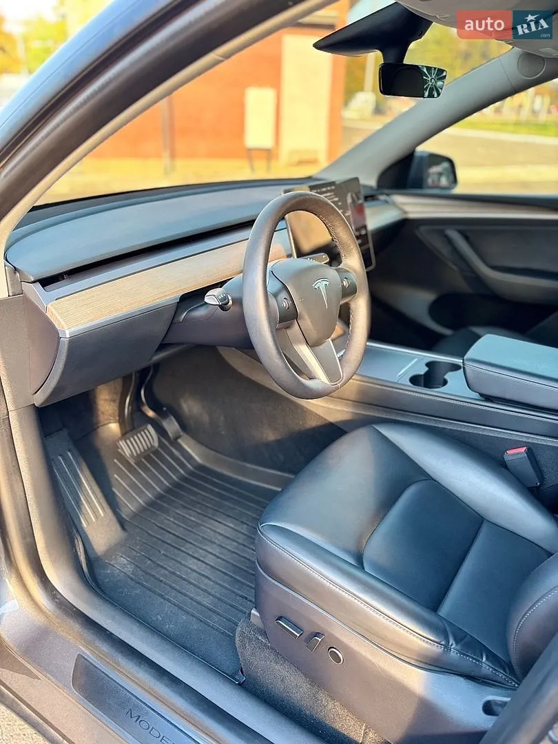 2022 Tesla Model Y - мініатюра 5