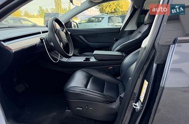 Внедорожник / Кроссовер Tesla Model Y 2022 в Дрогобыче