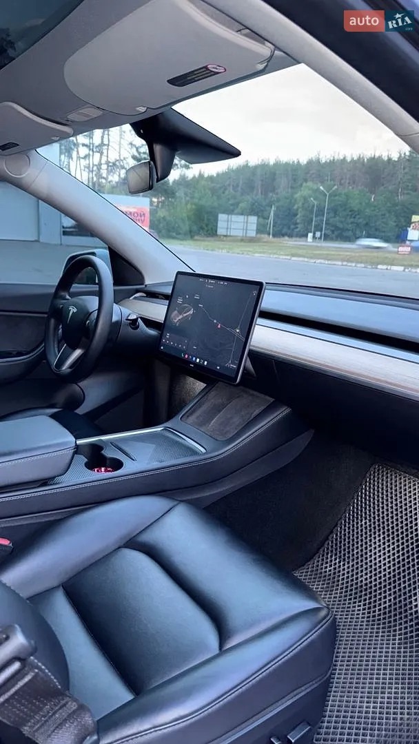 2021 Tesla Model Y - мініатюра 12
