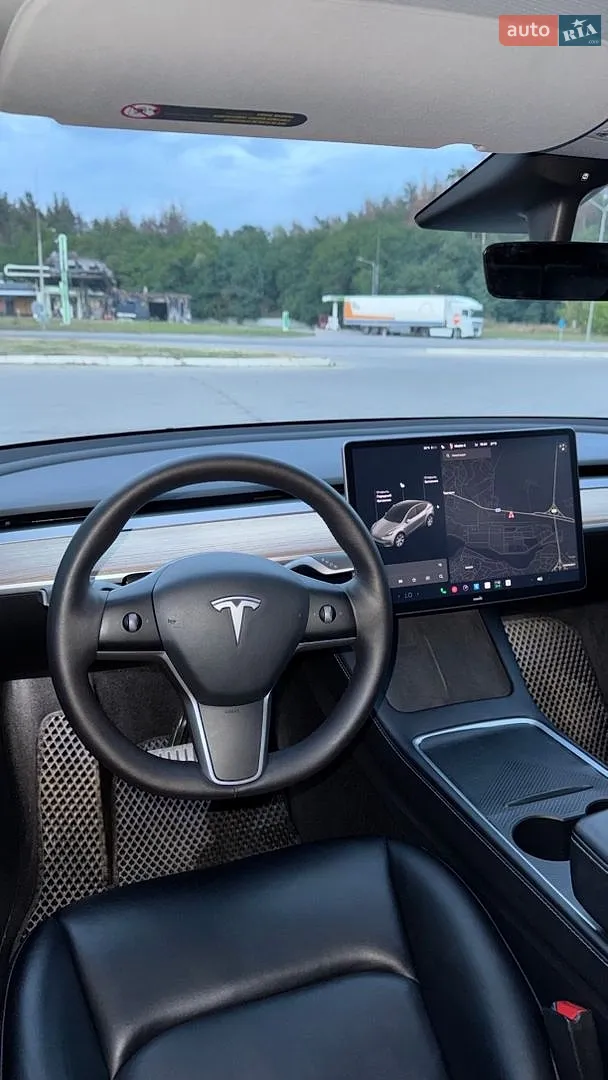 2021 Tesla Model Y - мініатюра 18