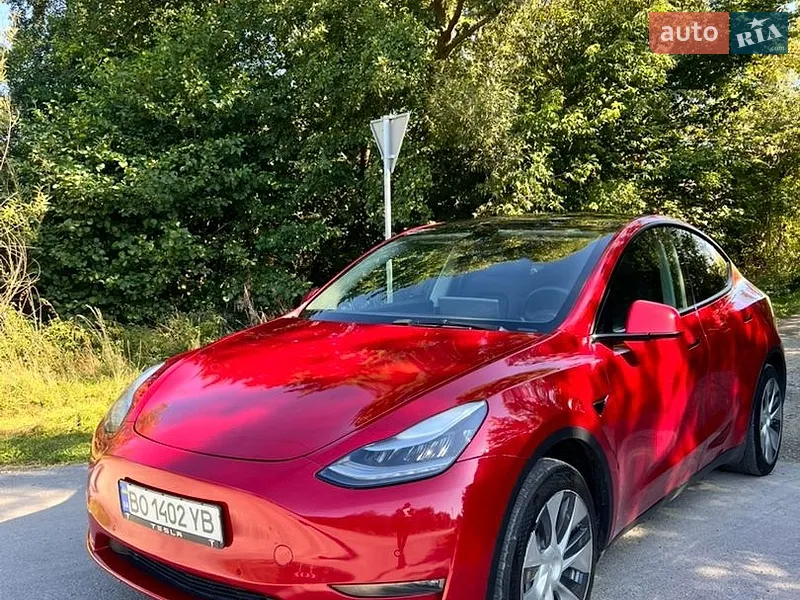 Tesla Model Y