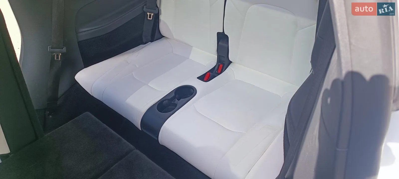 2023 Tesla Model Y - мініатюра 31