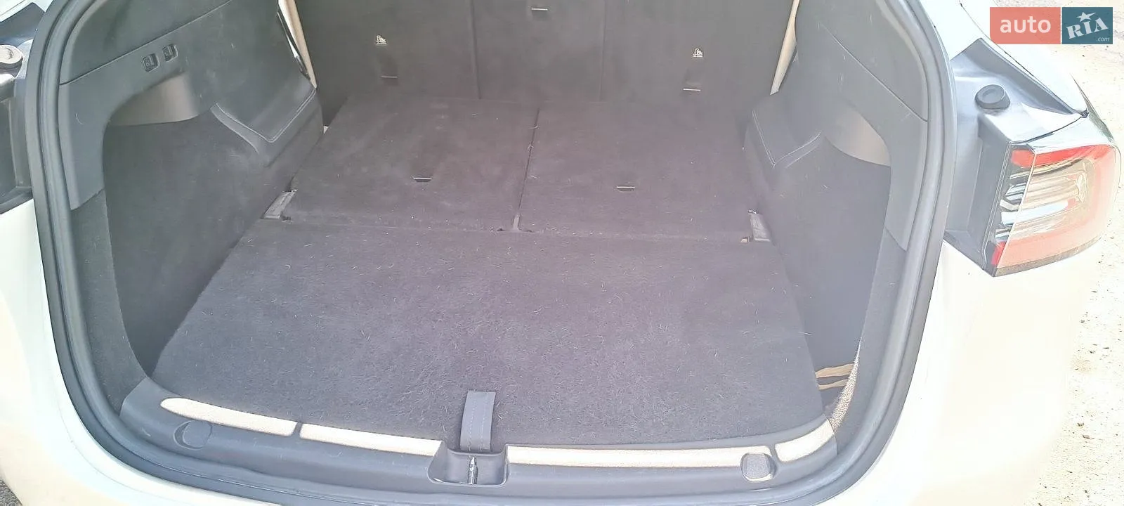 2023 Tesla Model Y - мініатюра 37