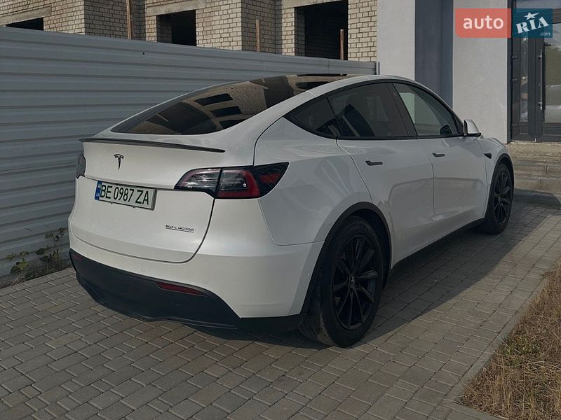 Внедорожник / Кроссовер Tesla Model Y 2022 в Николаеве