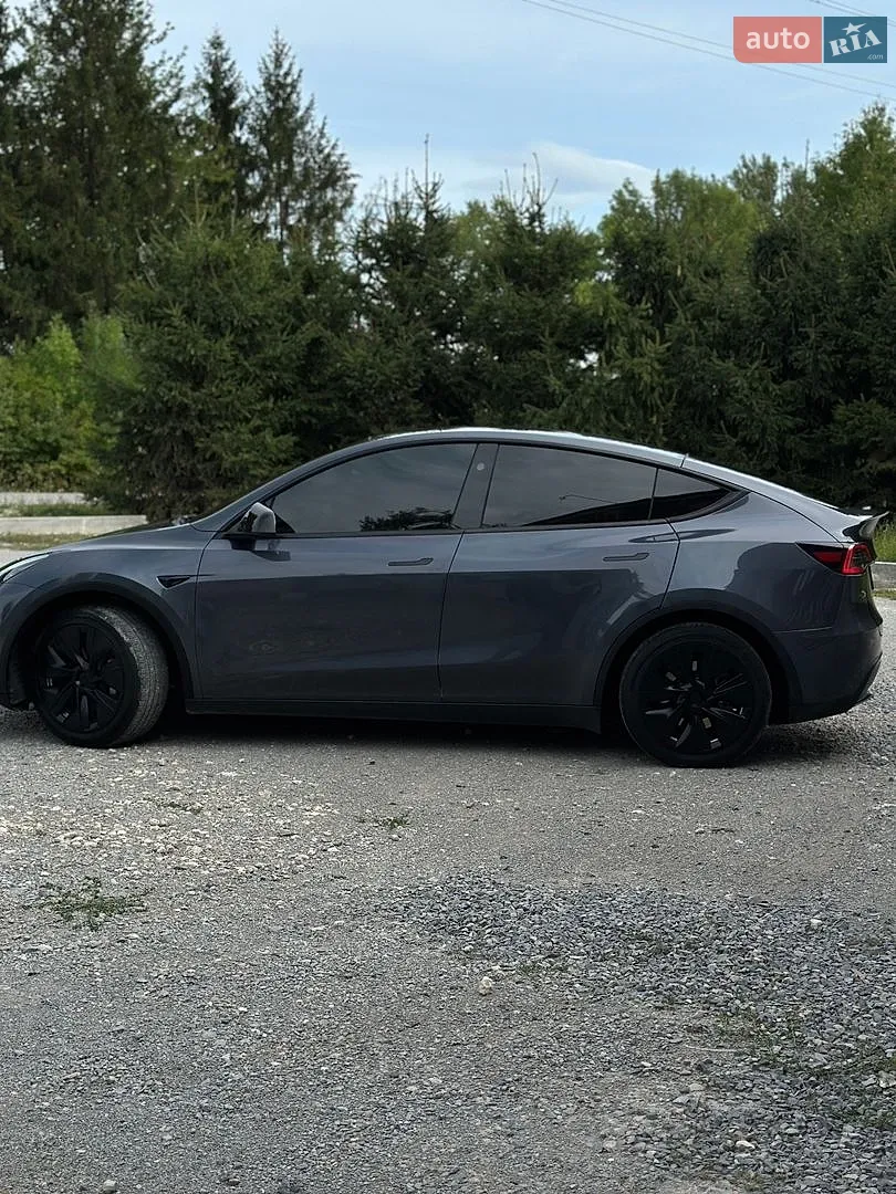 2023 Tesla Model Y - мініатюра 8