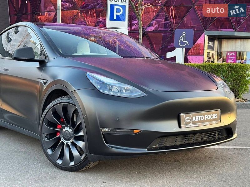 Внедорожник / Кроссовер Tesla Model Y 2022 в Киеве фото 2 Внедорожник / Кроссовер Tesla Model Y 2022 в Киеве