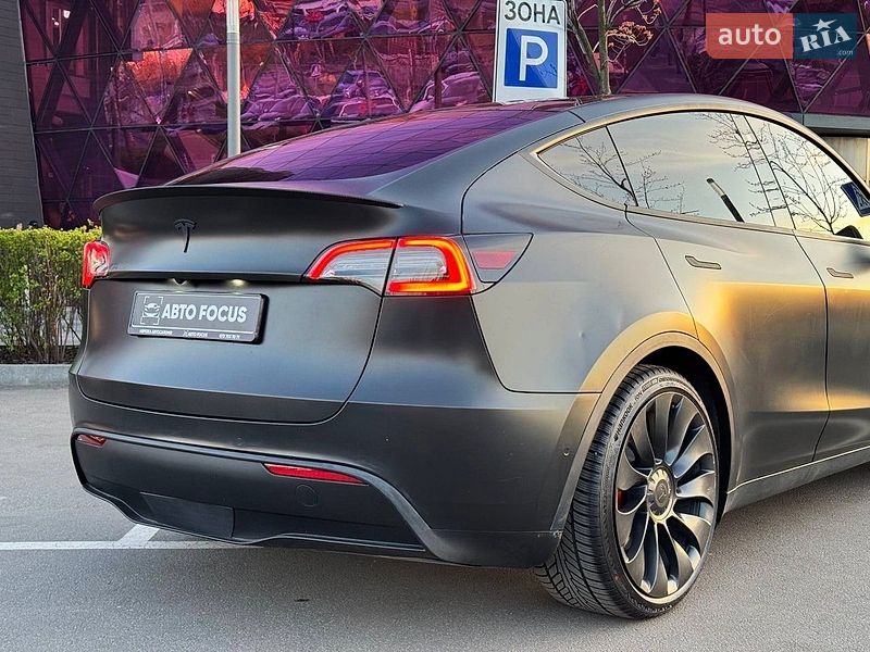 Внедорожник / Кроссовер Tesla Model Y 2022 в Киеве фото 9 Внедорожник / Кроссовер Tesla Model Y 2022 в Киеве