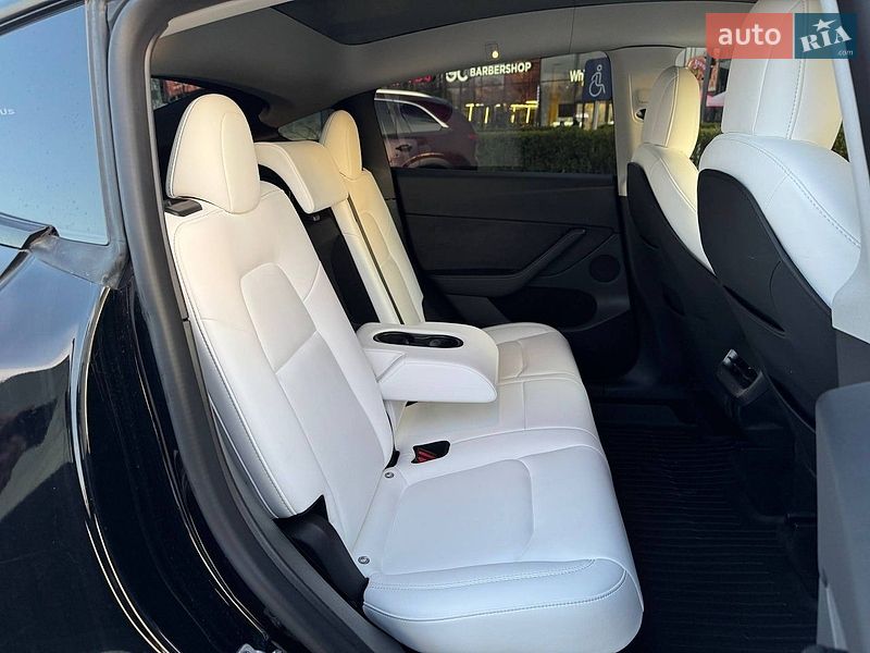 Внедорожник / Кроссовер Tesla Model Y 2022 в Киеве фото 13 Внедорожник / Кроссовер Tesla Model Y 2022 в Киеве