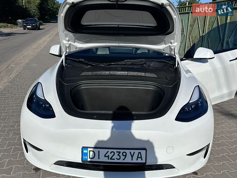 Позашляховик / Кросовер Tesla Model Y 2021 в Балті