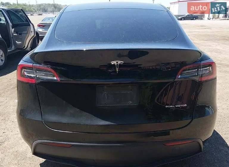 2021 Tesla Model Y - мініатюра 11