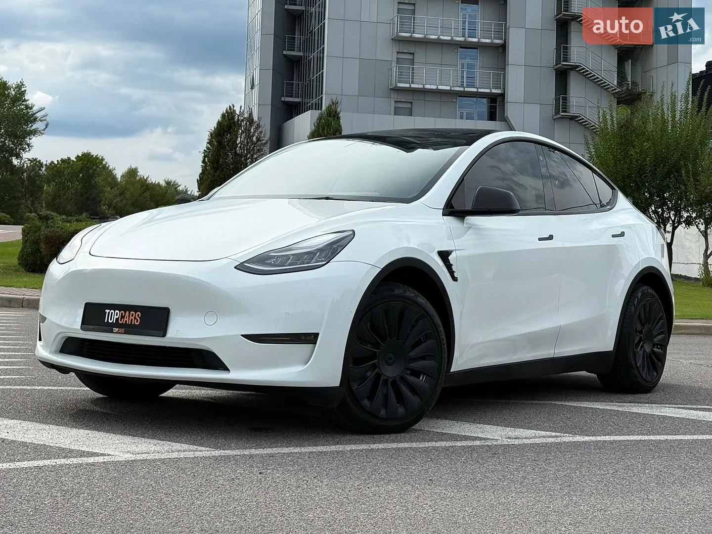2021 Tesla Model Y - мініатюра 4