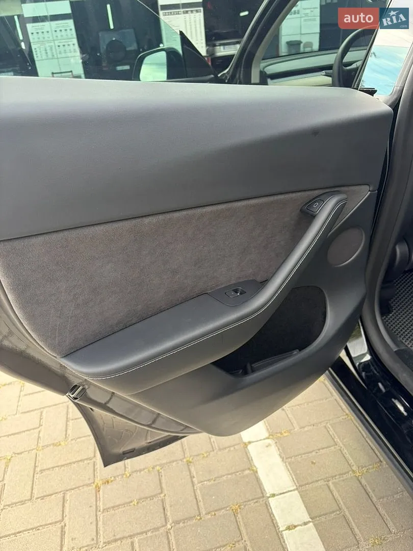 2023 Tesla Model Y - мініатюра 11