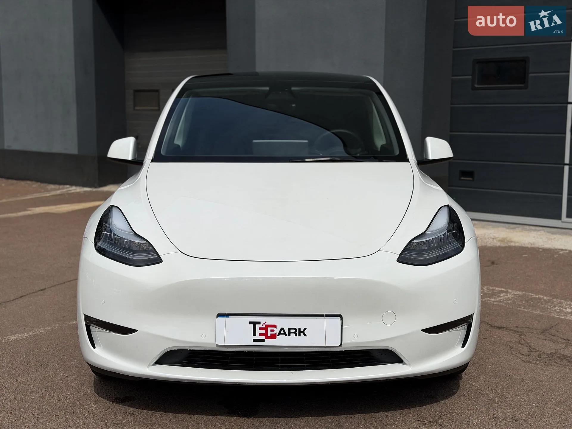 2021 Tesla Model Y - мініатюра 3