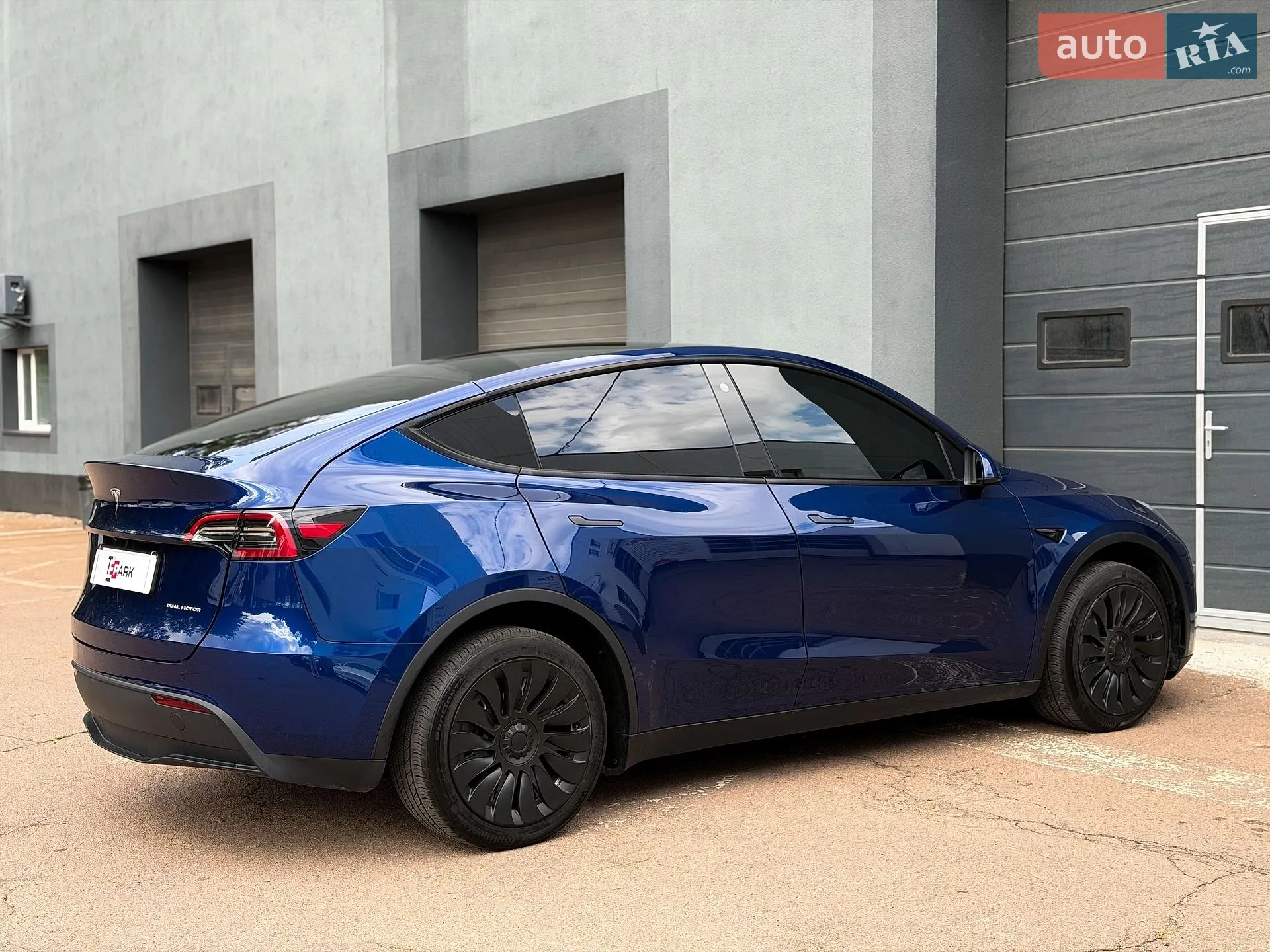 2023 Tesla Model Y - мініатюра 9