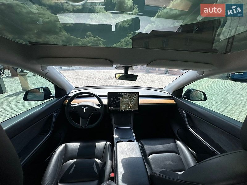 Позашляховик / Кросовер Tesla Model Y 2021 в Одесі