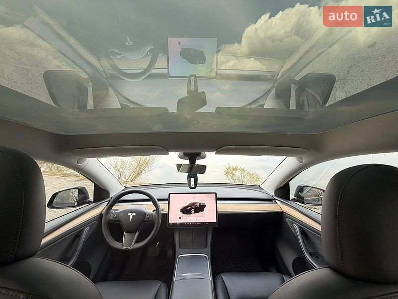 Позашляховик / Кросовер Tesla Model Y 2023 в Дніпрі фото 19 Позашляховик / Кросовер Tesla Model Y 2023 в Дніпрі