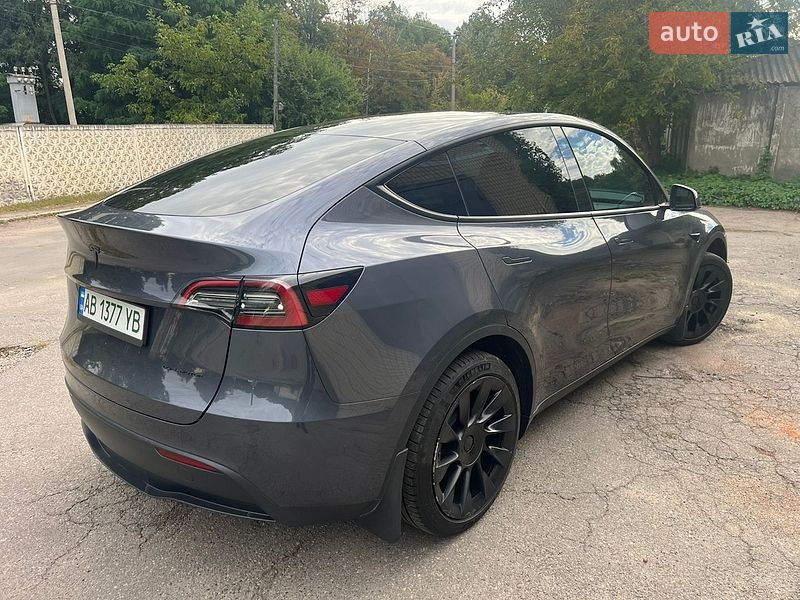 Позашляховик / Кросовер Tesla Model Y 2023 в Вінниці