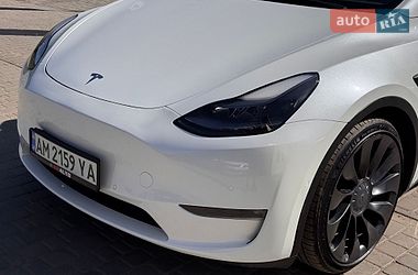 Внедорожник / Кроссовер Tesla Model Y 2022 в Бердичеве