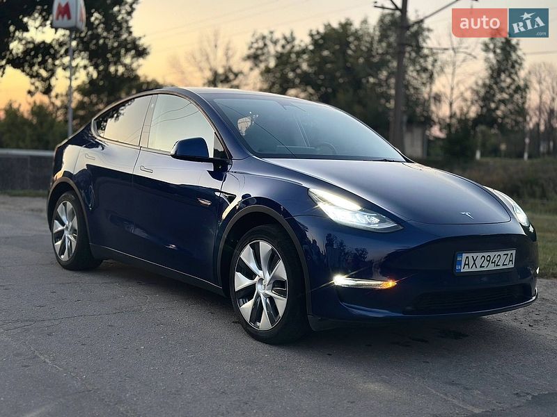 Позашляховик / Кросовер Tesla Model Y 2022 в Харкові